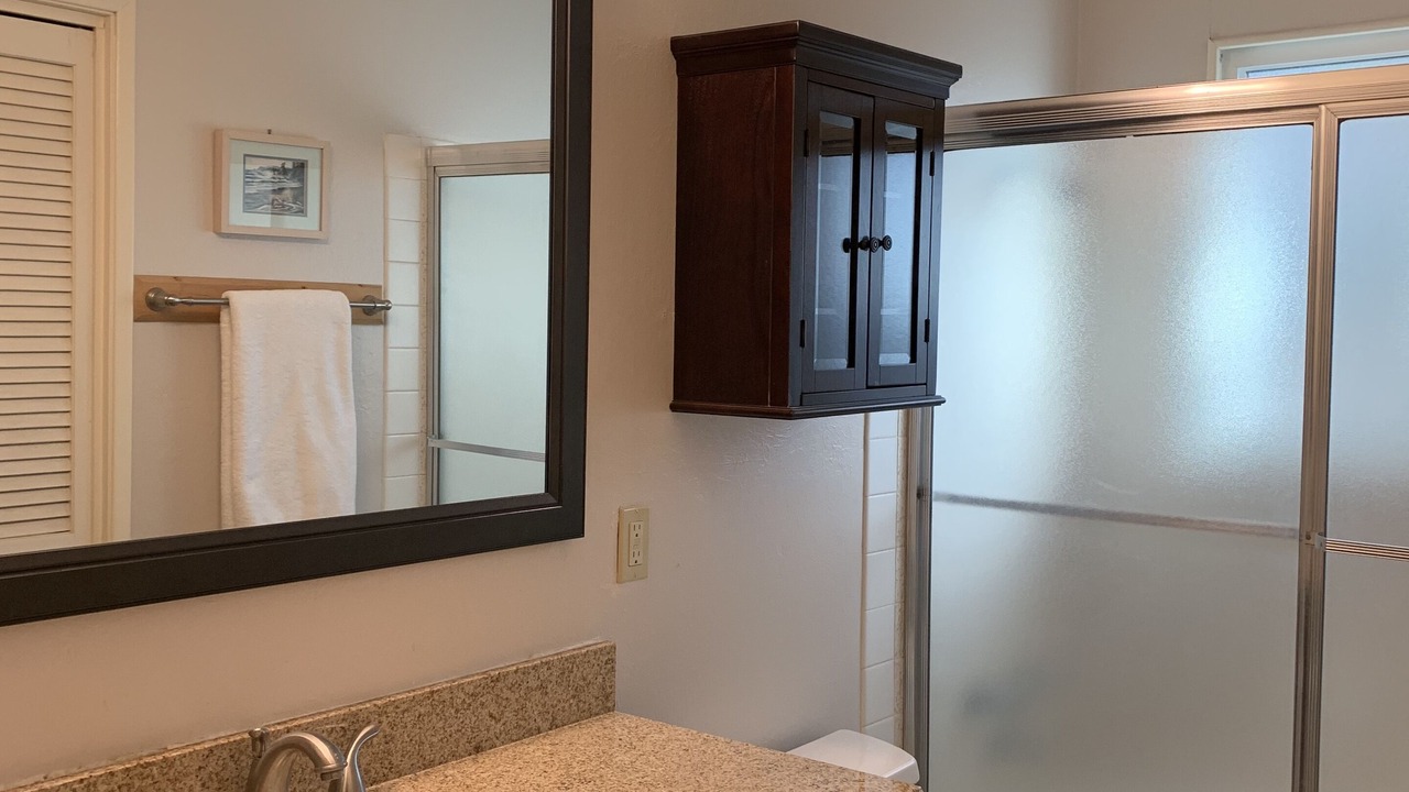 Photo of Bathroom in Mountain View Estates