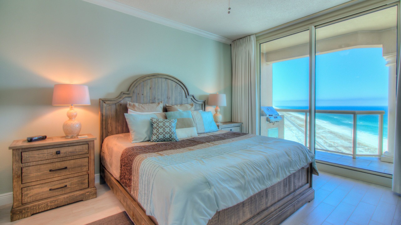 Photo of Bedroom in Pensacola Beach