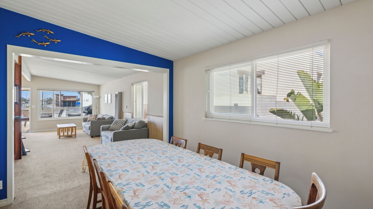 Photo of Bedroom in Balboa Peninsula