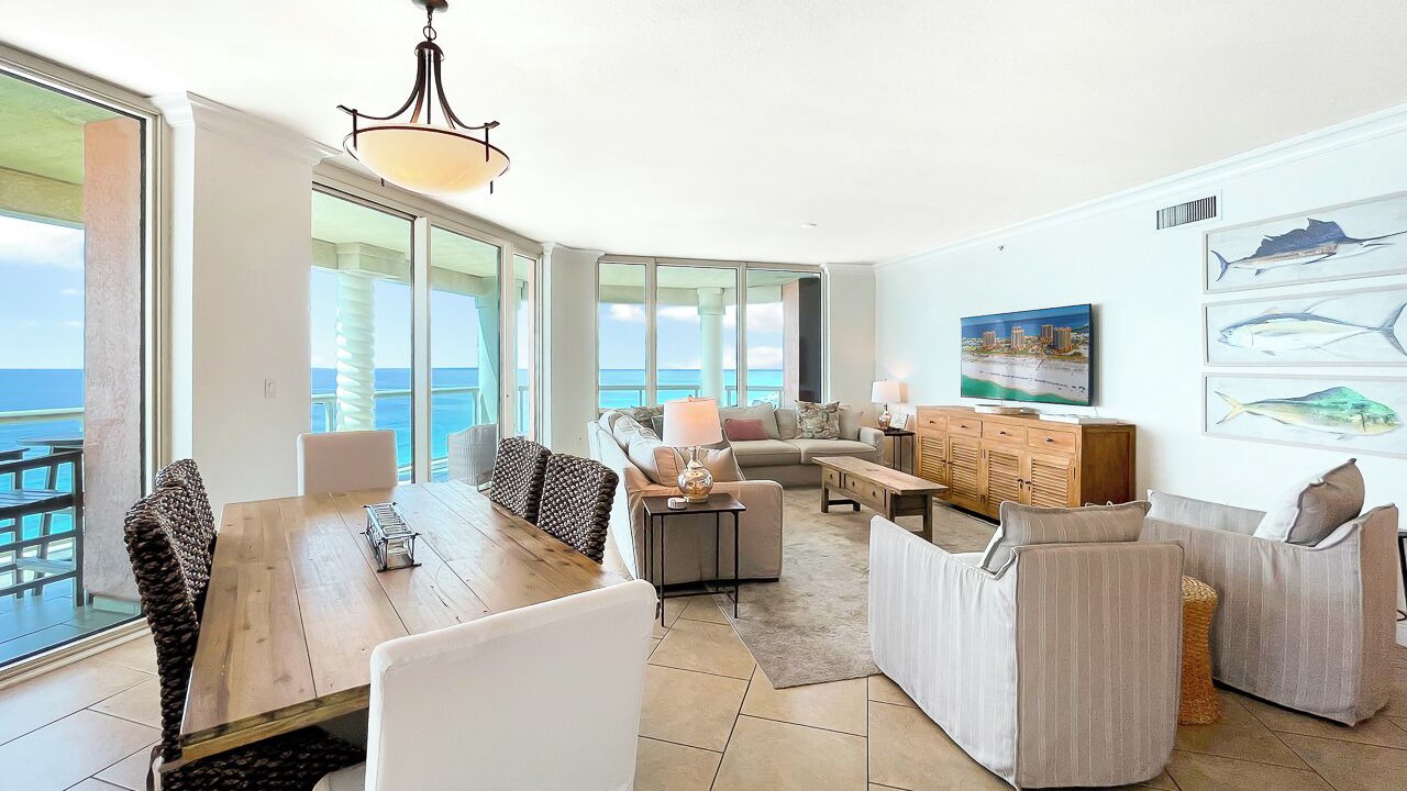 Photo of Bedroom in Pensacola Beach