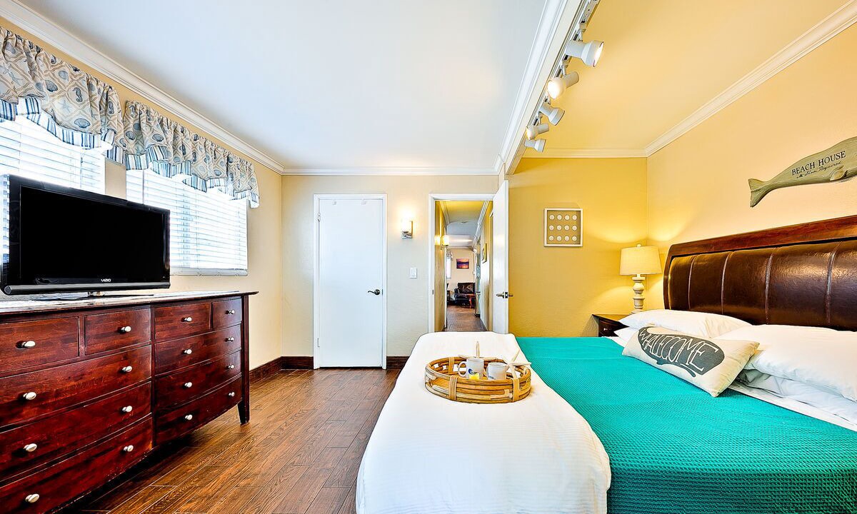 Photo of Bedroom in Ocean Beach