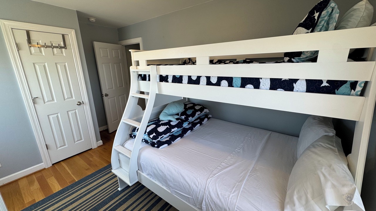 Photo of Bedroom in Holden Beach