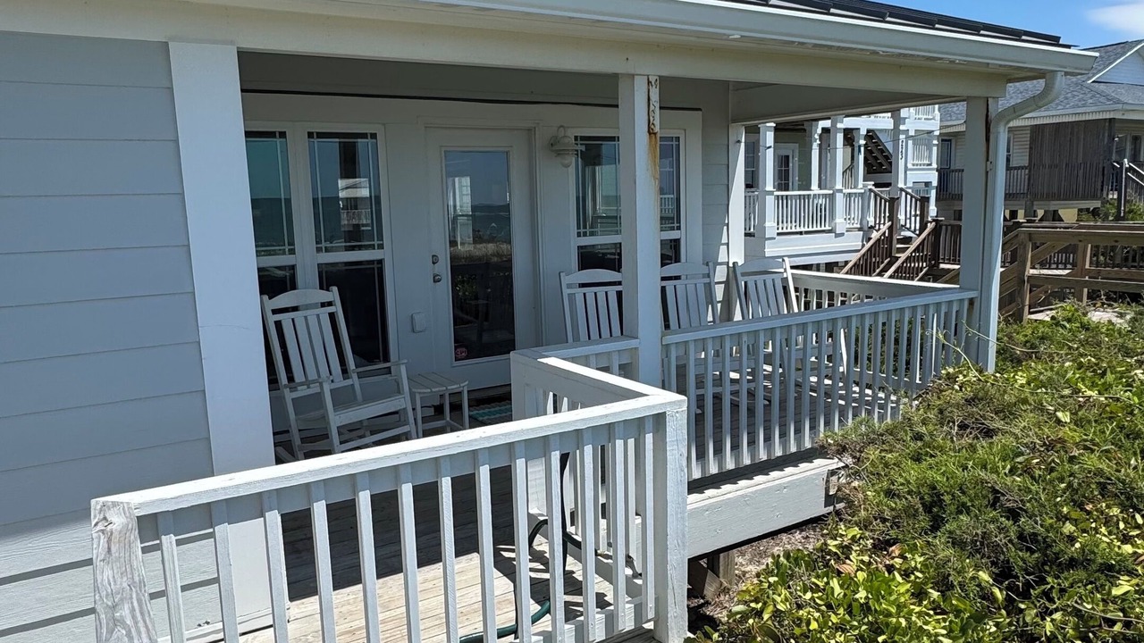 Photo of Patio Balcony in Holden Beach