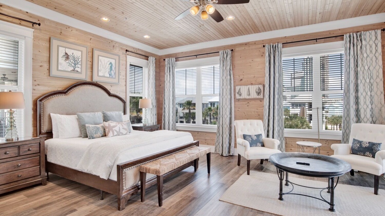 Photo of Bedroom in Orange Beach