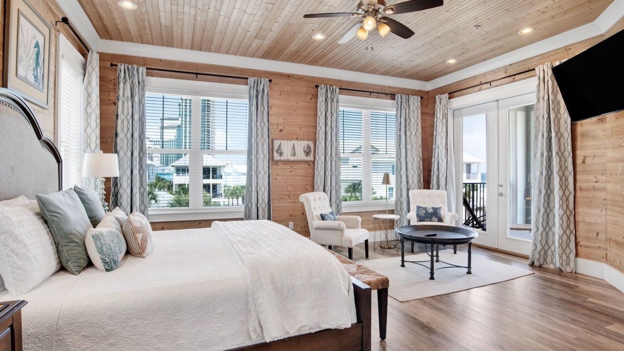 Photo of Bedroom in Orange Beach