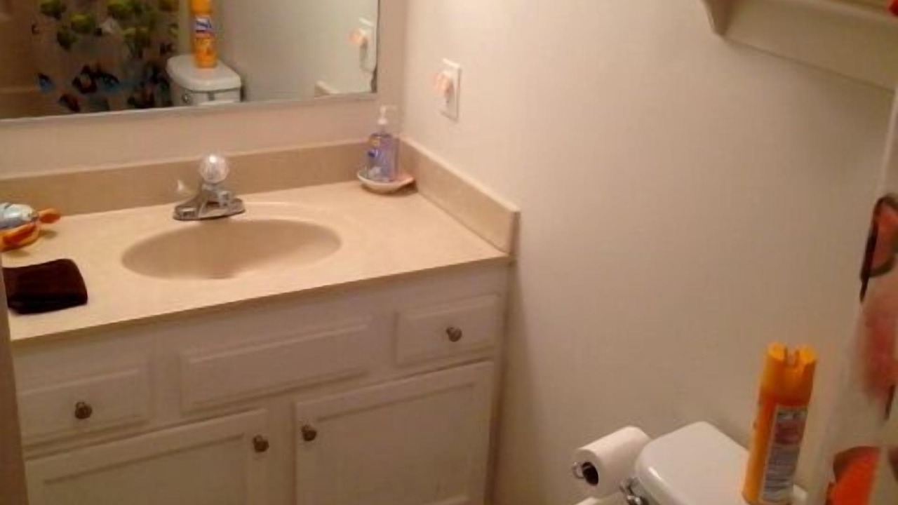 Photo of Bathroom in Colington
