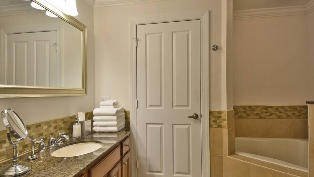 Photo of Bathroom in Reunion
