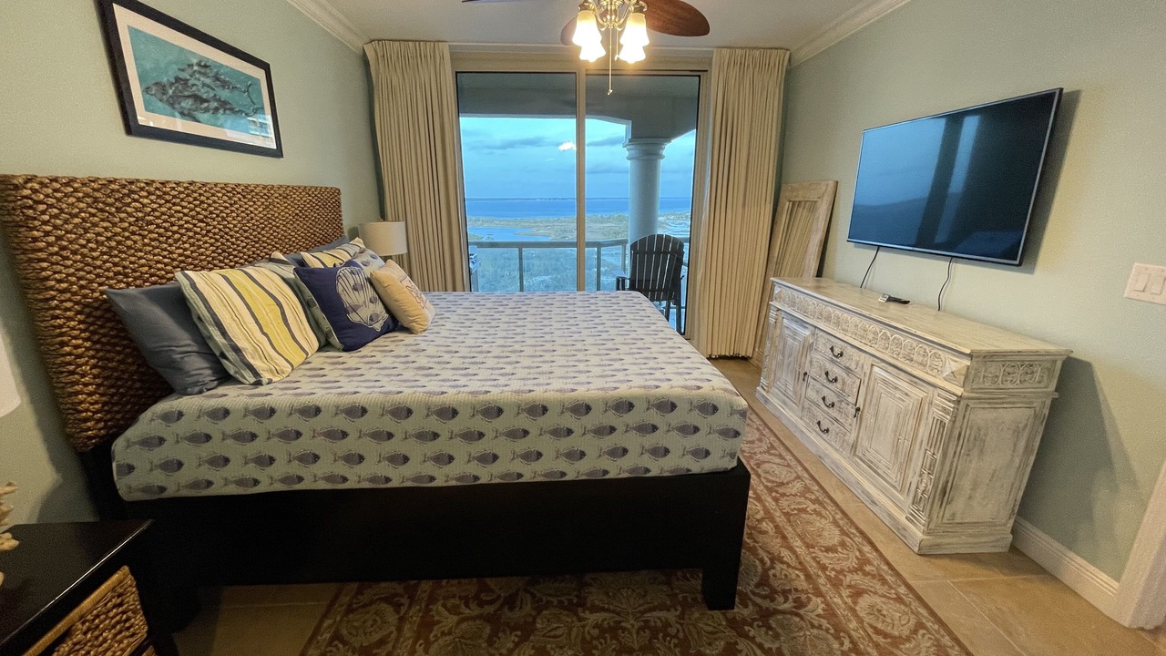 Photo of Bedroom in Pensacola Beach
