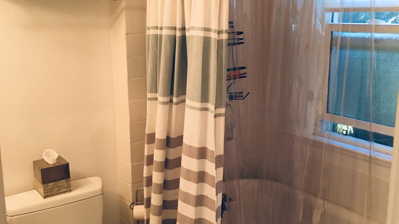 Photo of Bathroom in Ocean Park