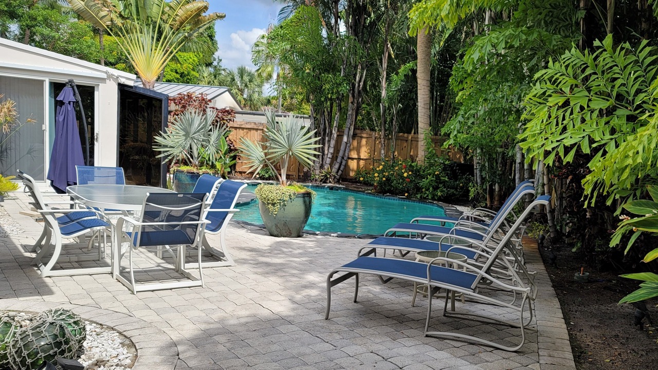 Photo of Outdoor in Wilton Manors