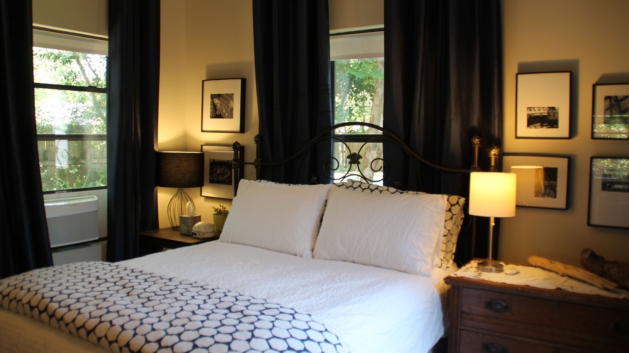 Photo of Bedroom in Avondale
