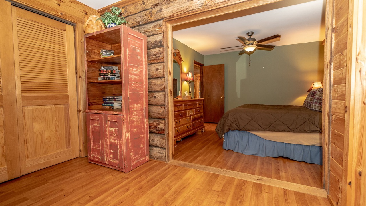Photo of Bedroom in Hammondsport