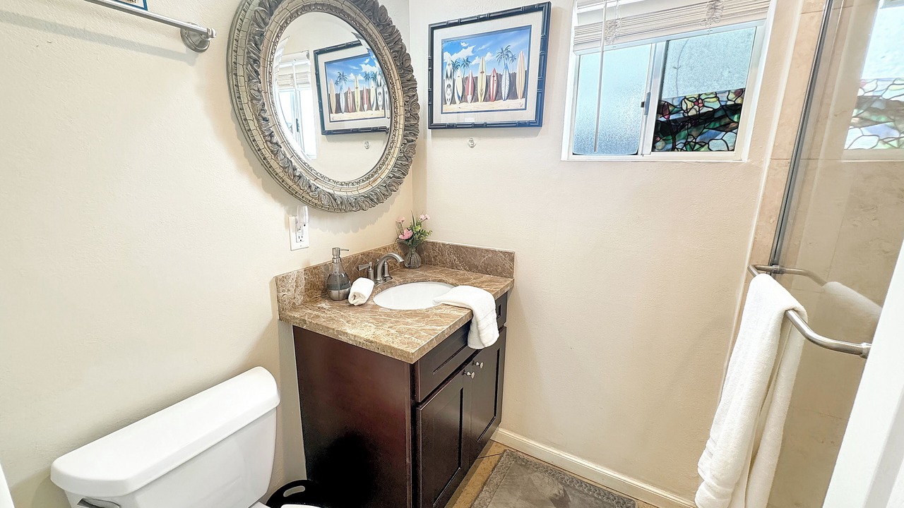 Photo of Bathroom in Balboa Peninsula