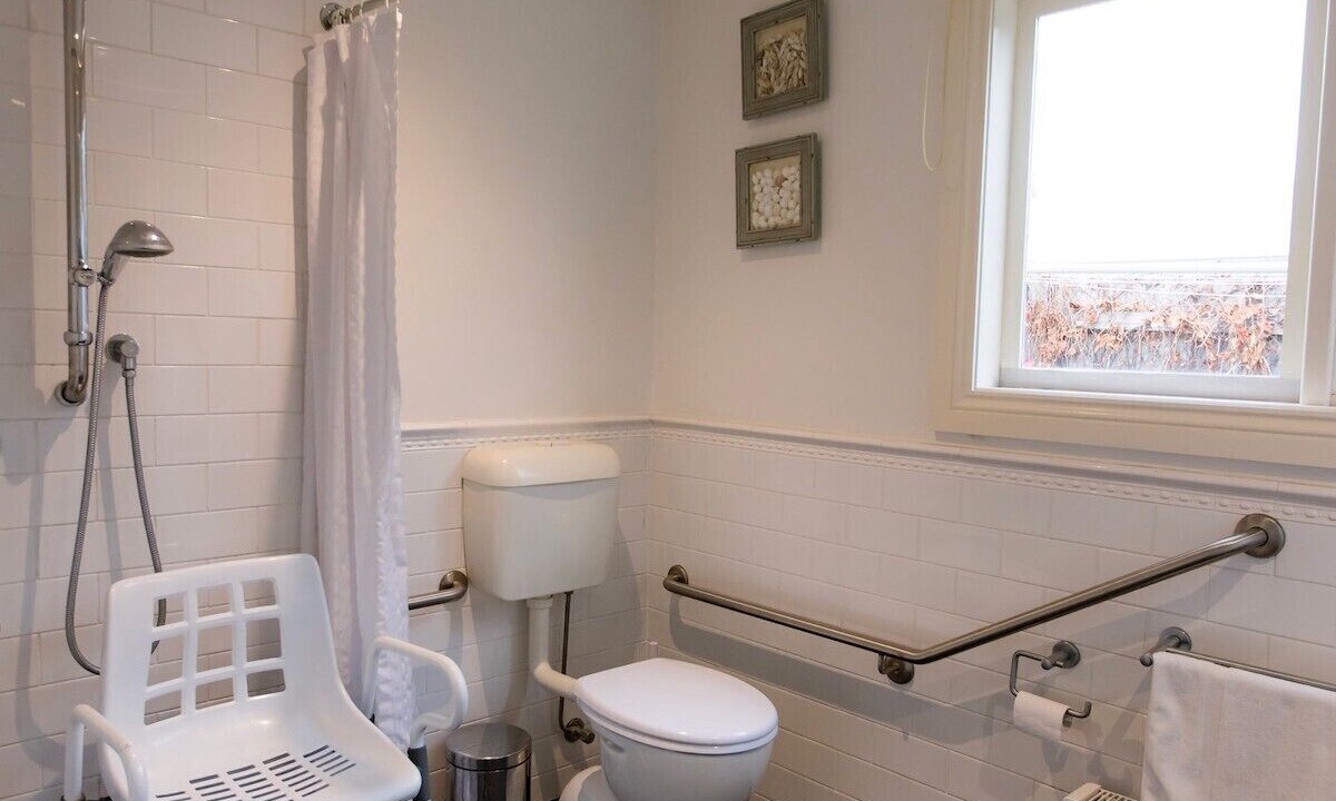 Photo of Bathroom in Point Lonsdale
