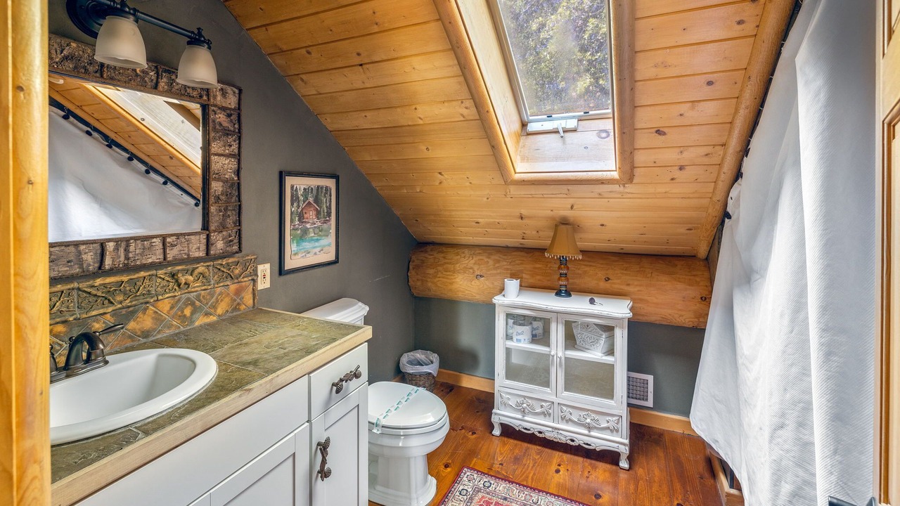Photo of Bathroom in Wishon