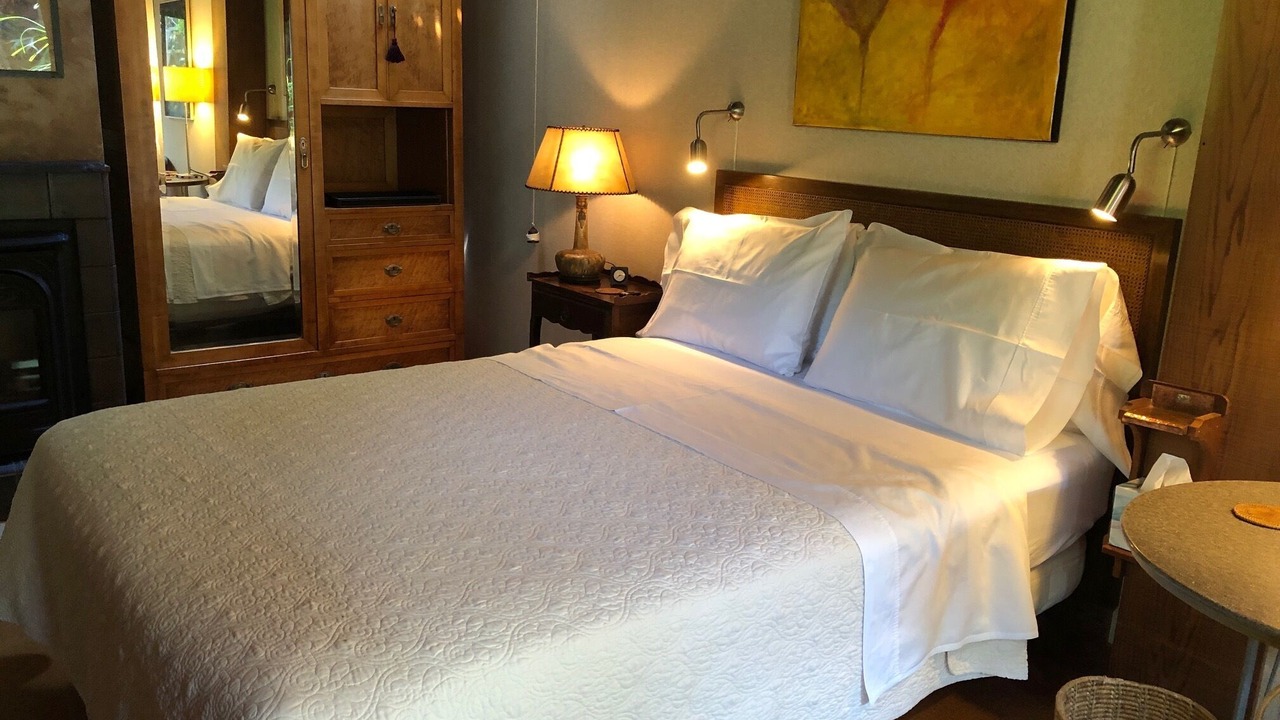 Photo of Bedroom in Alameda