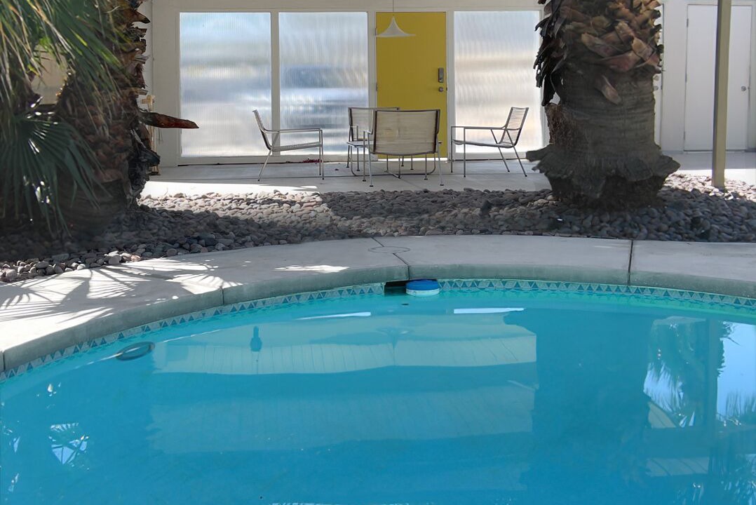 Photo of Outdoor in Racquet Club Estates