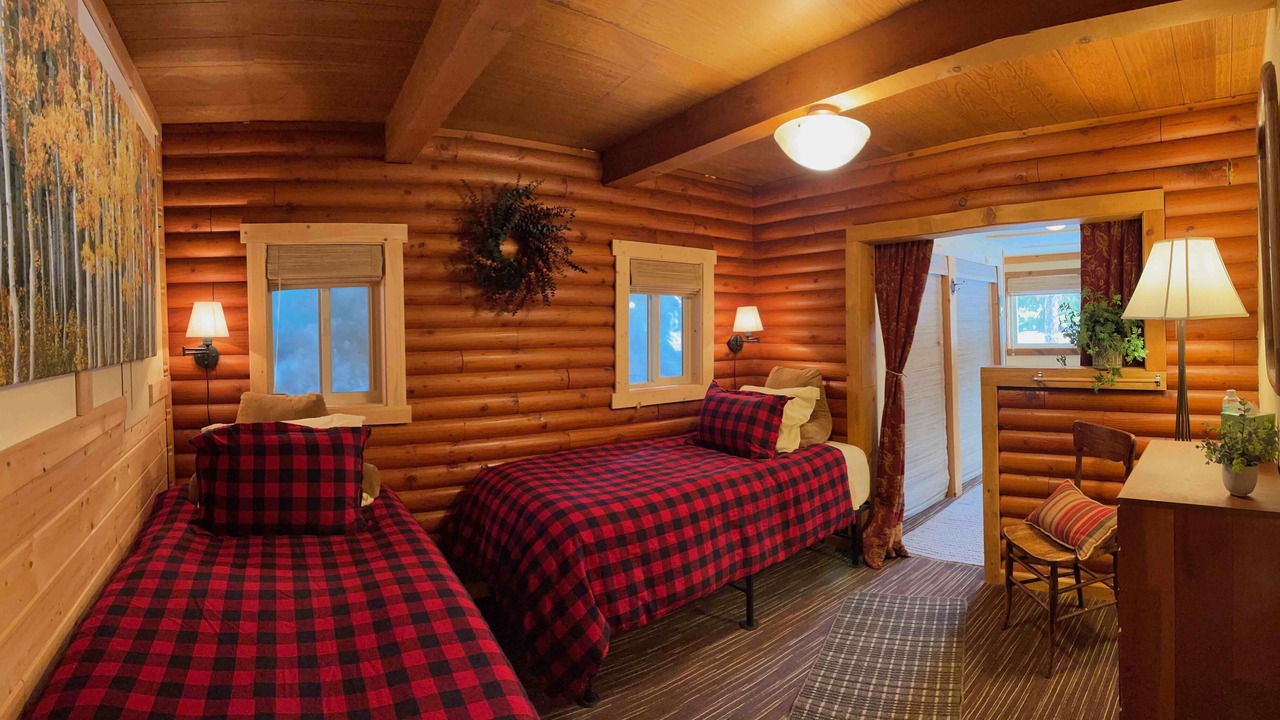 Photo of Bedroom in Tahoe Pines