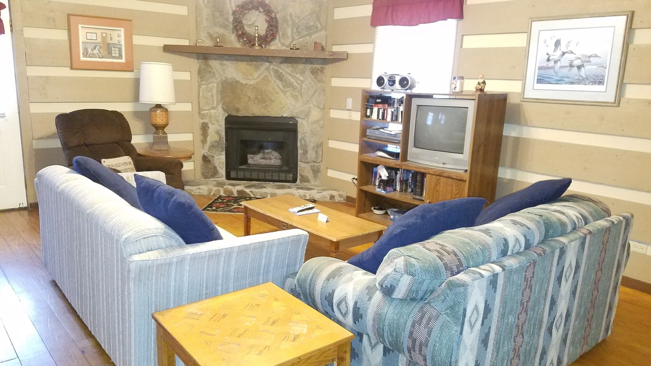 Photo of Livingroom in Whittier