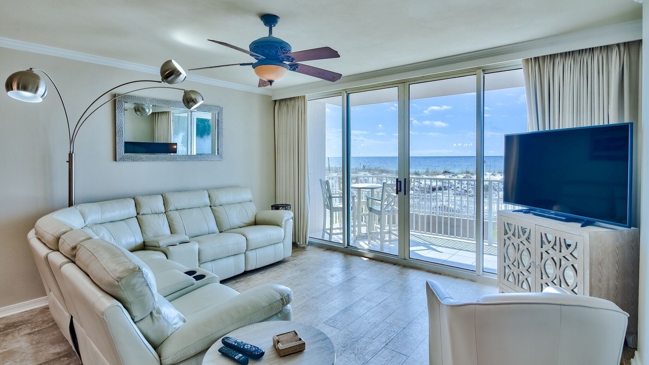 Photo of Livingroom in Fort Walton Beach