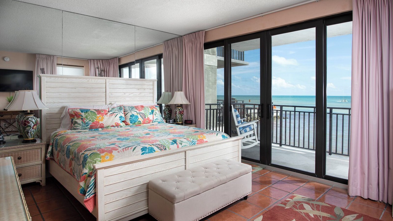 Photo of Bedroom in Midtown