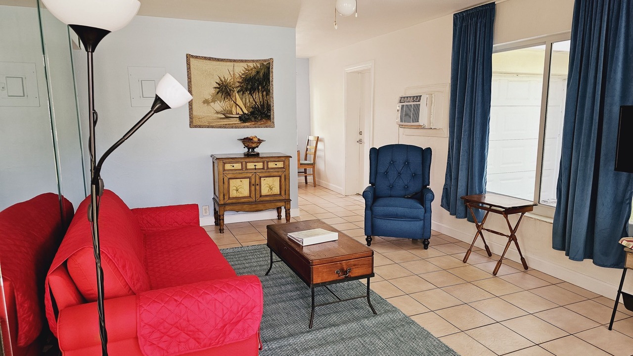 Photo of Livingroom in East Fort Lauderdale