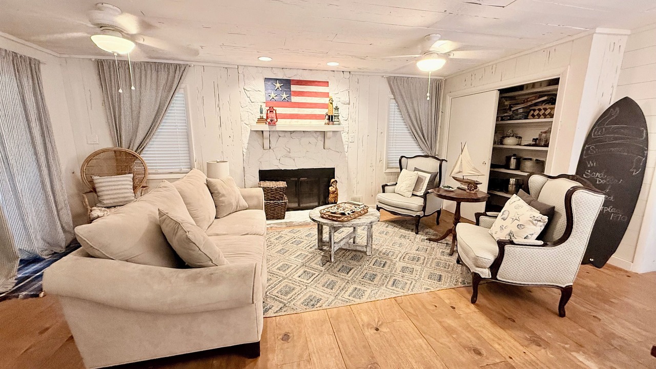 Photo of Livingroom in Summerplace