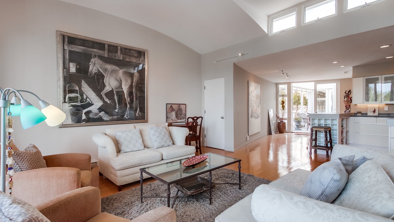 Photo of Livingroom in Village of La Jolla