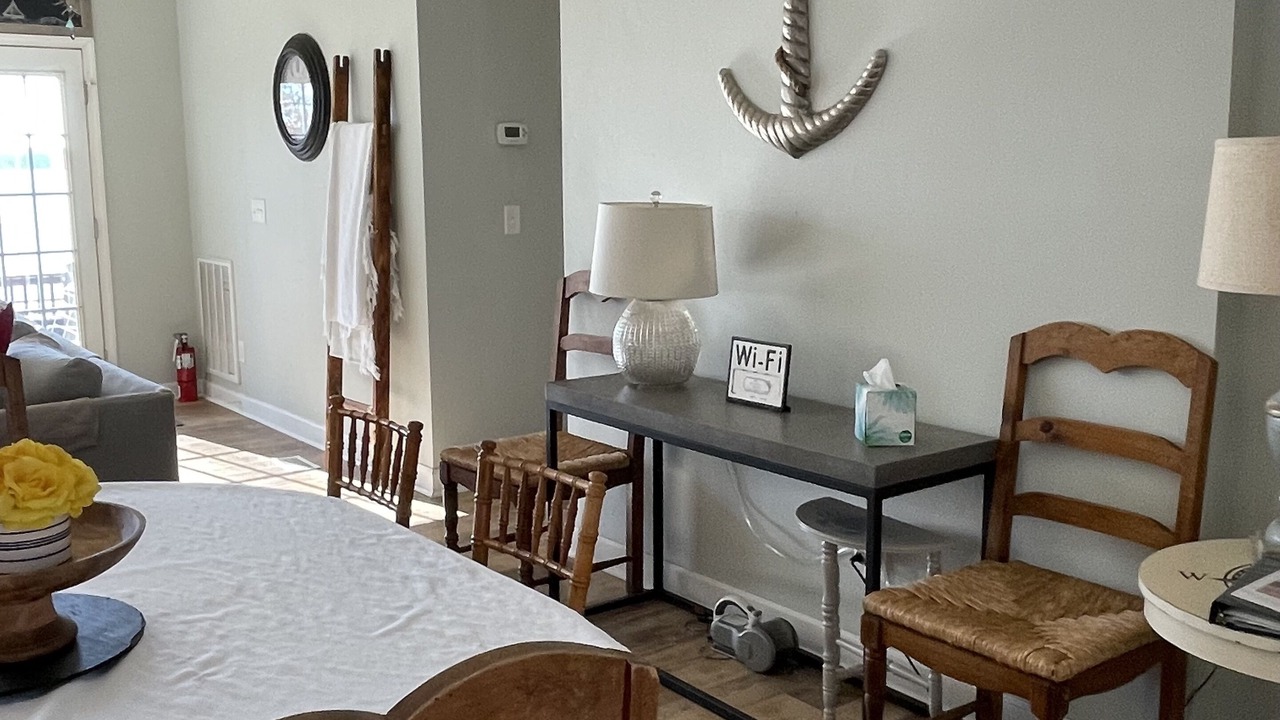 Photo of Livingroom in Wildwood Point
