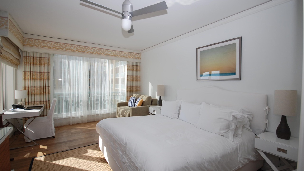 Photo of Bedroom in Key Biscayne