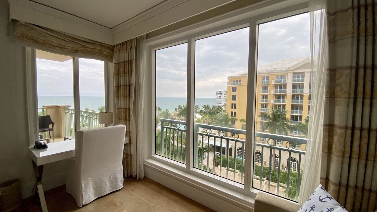 Photo of Livingroom in Key Biscayne