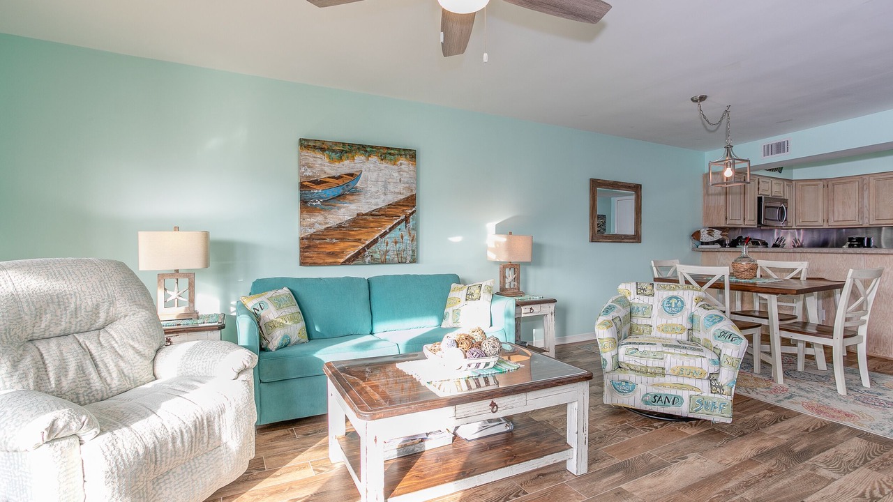 Photo of Livingroom in Gulf Shores