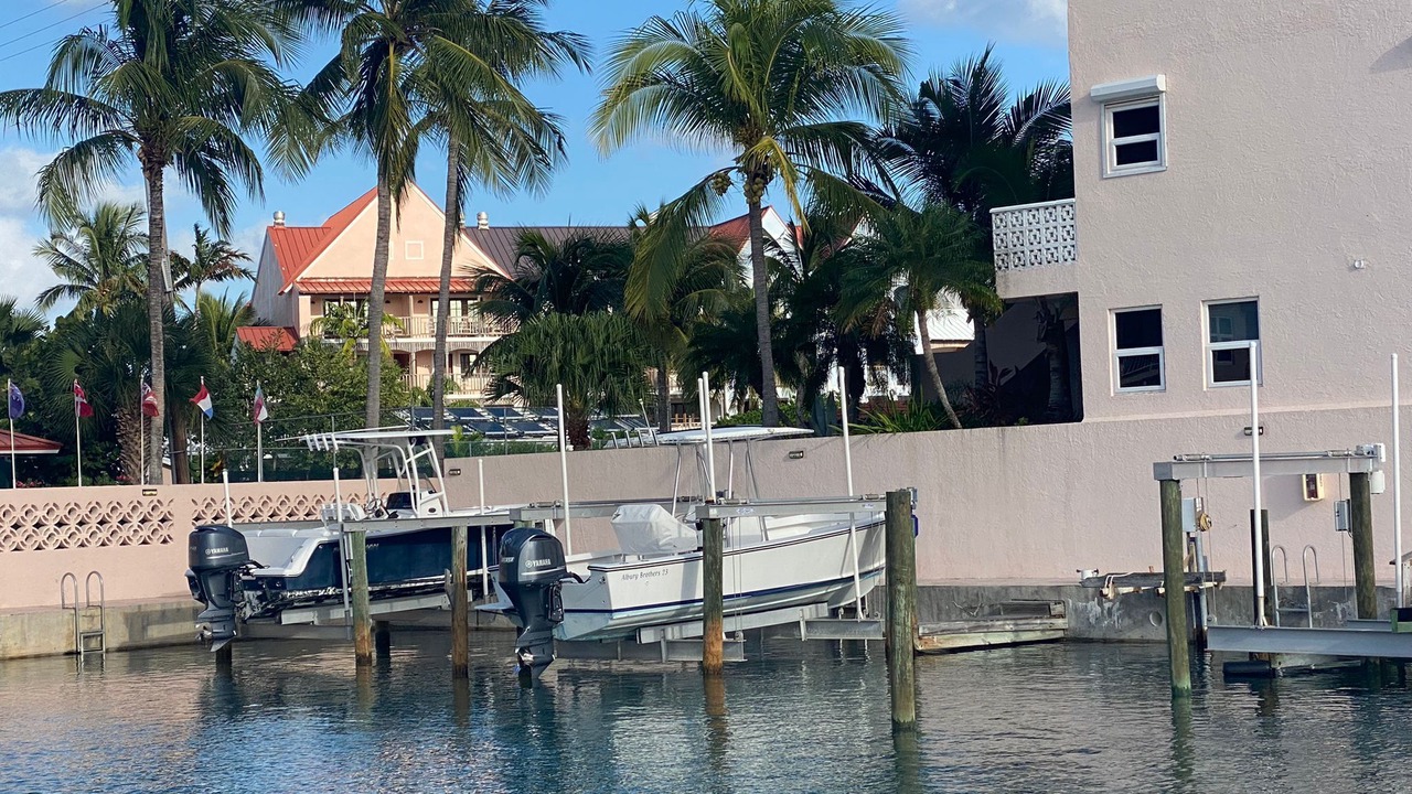 Photo of Others in Bell Channel Bay