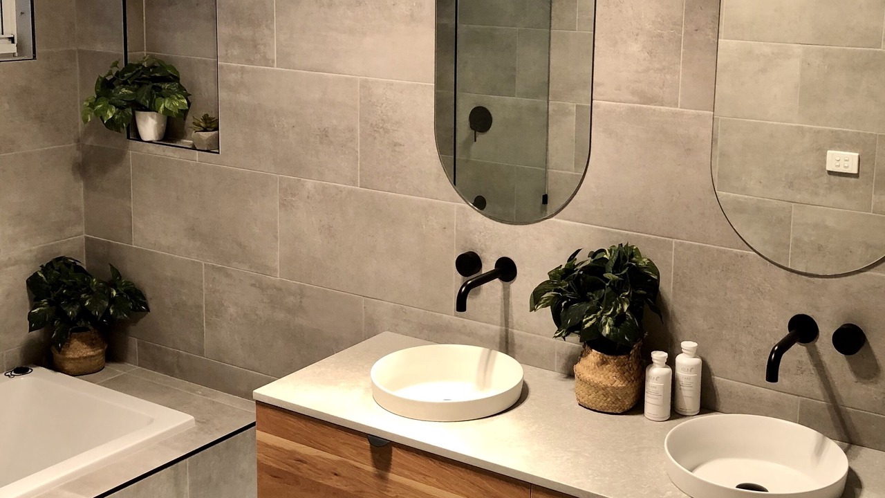 Photo of Bathroom in Springmount