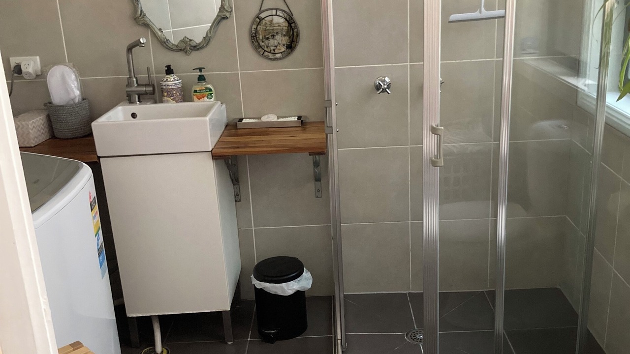 Photo of Bathroom in Queanbeyan West