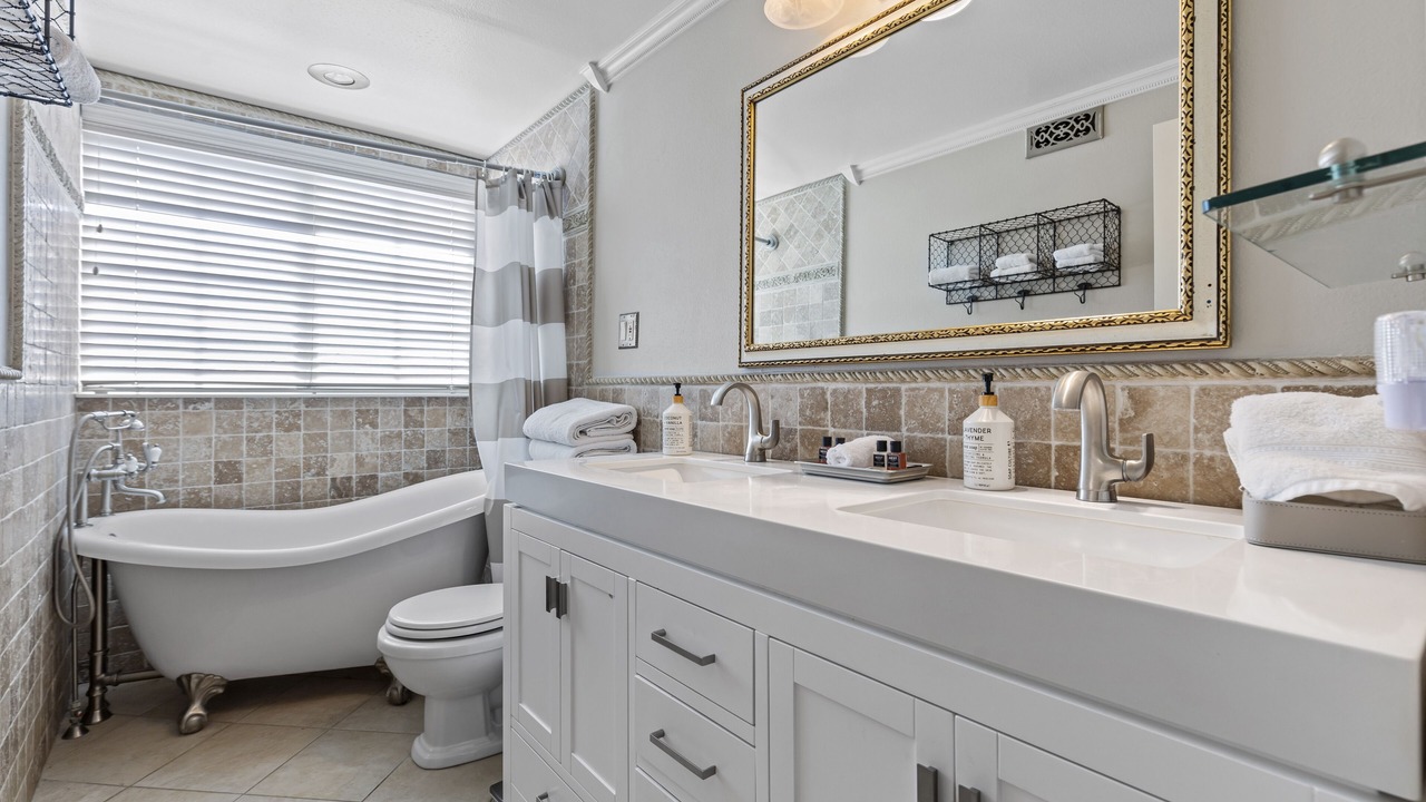 Photo of Bathroom in Mission Viejo