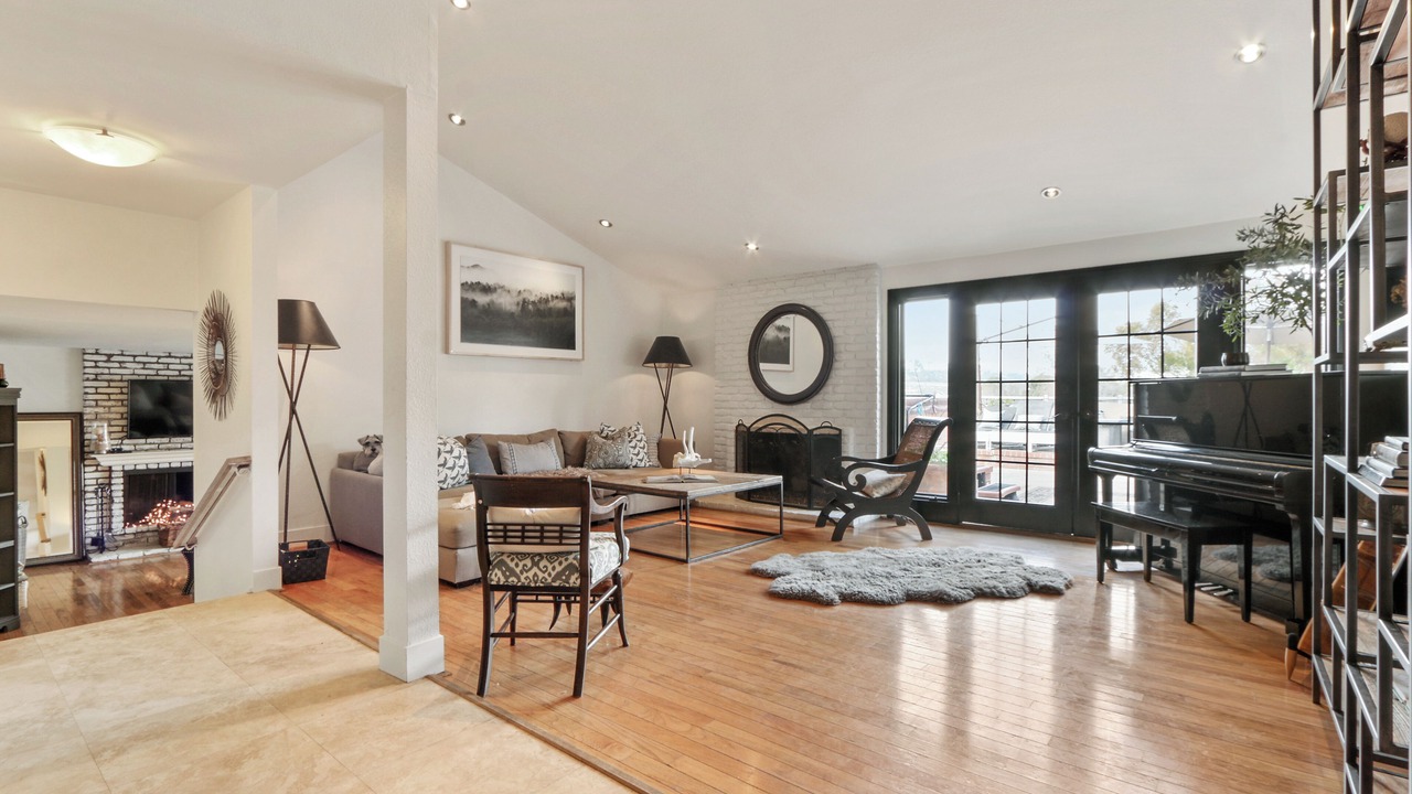Photo of Livingroom in Mission Viejo