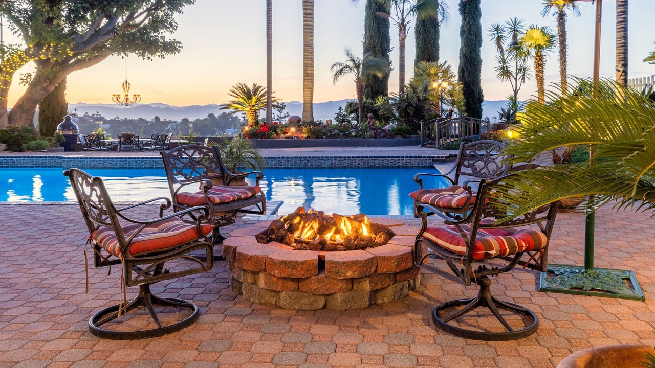 Photo of Patio Balcony in Encino