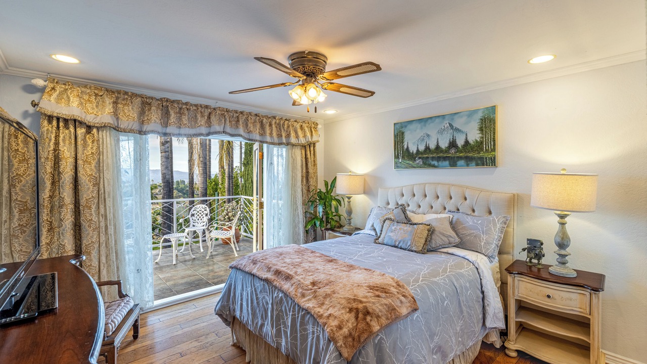 Photo of Bedroom in Encino