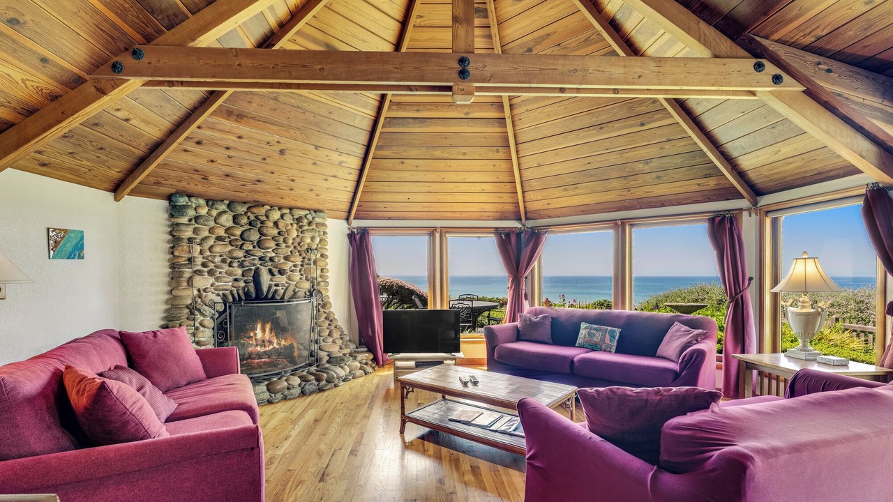 Photo of Livingroom in Seabright