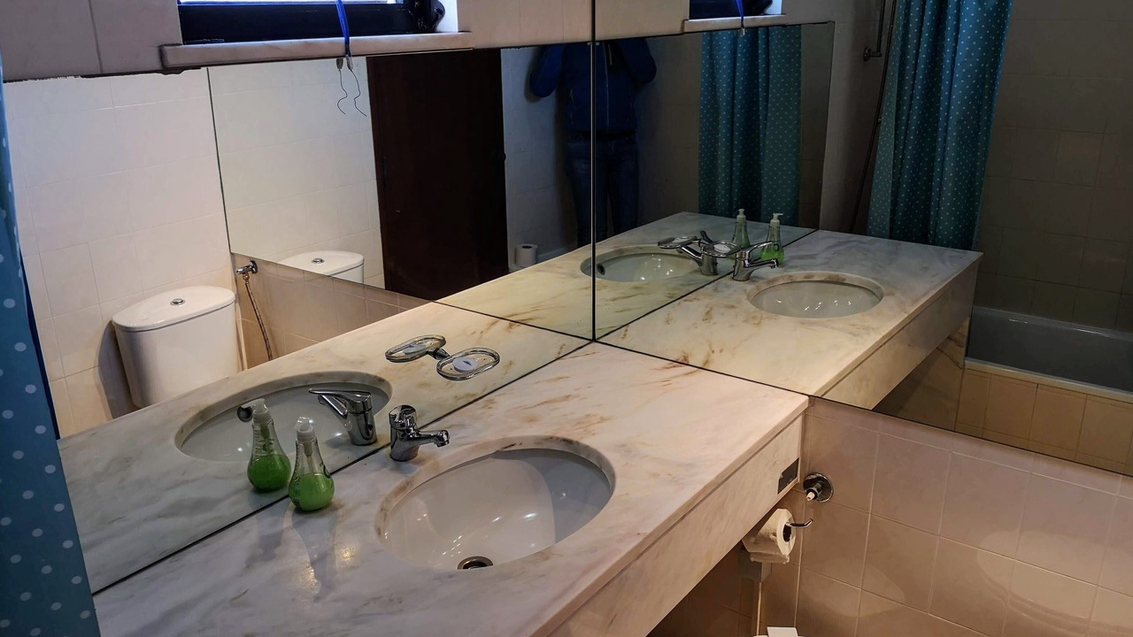 Photo of Bathroom in Ferragudo
