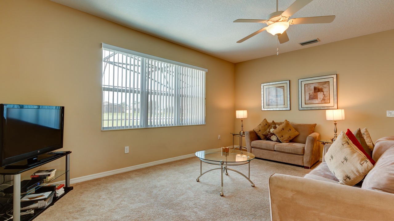 Photo of Livingroom in Ridgewood Lakes