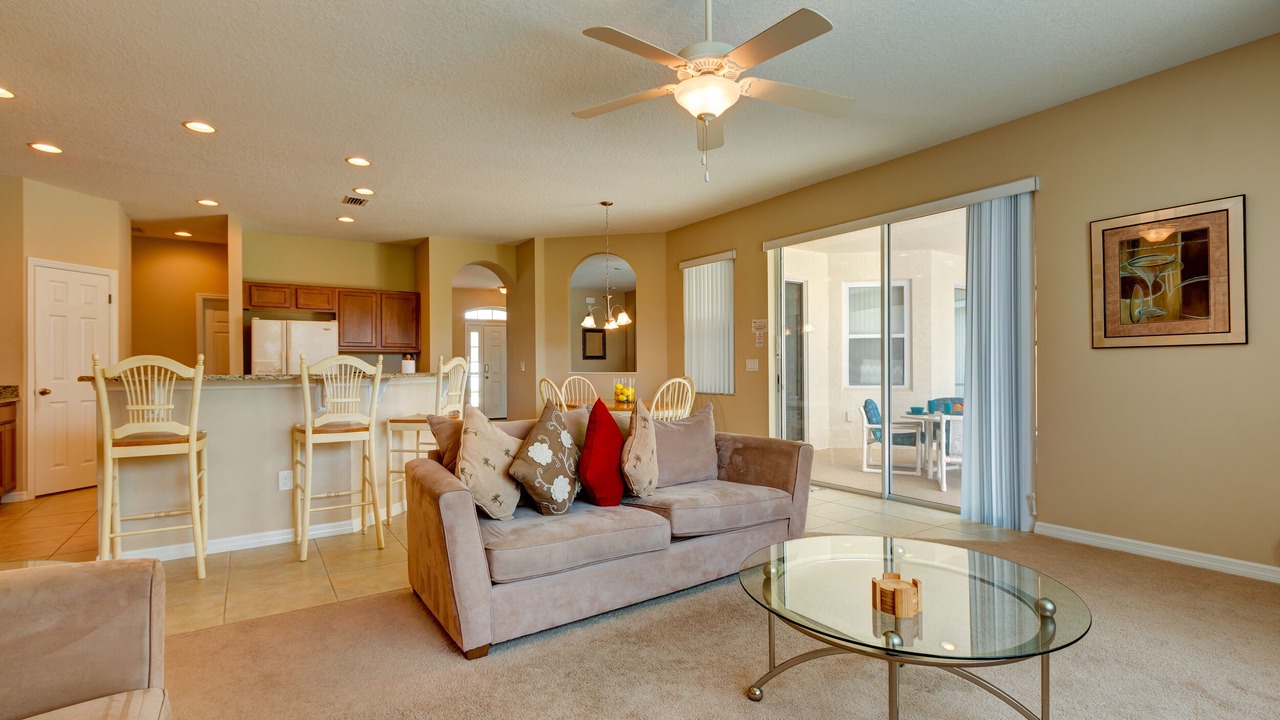 Photo of Livingroom in Ridgewood Lakes