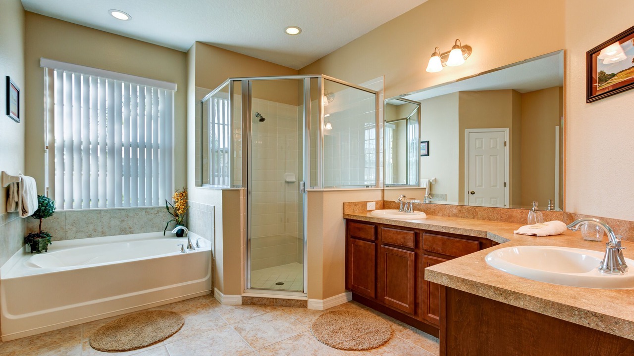 Photo of Bathroom in Ridgewood Lakes