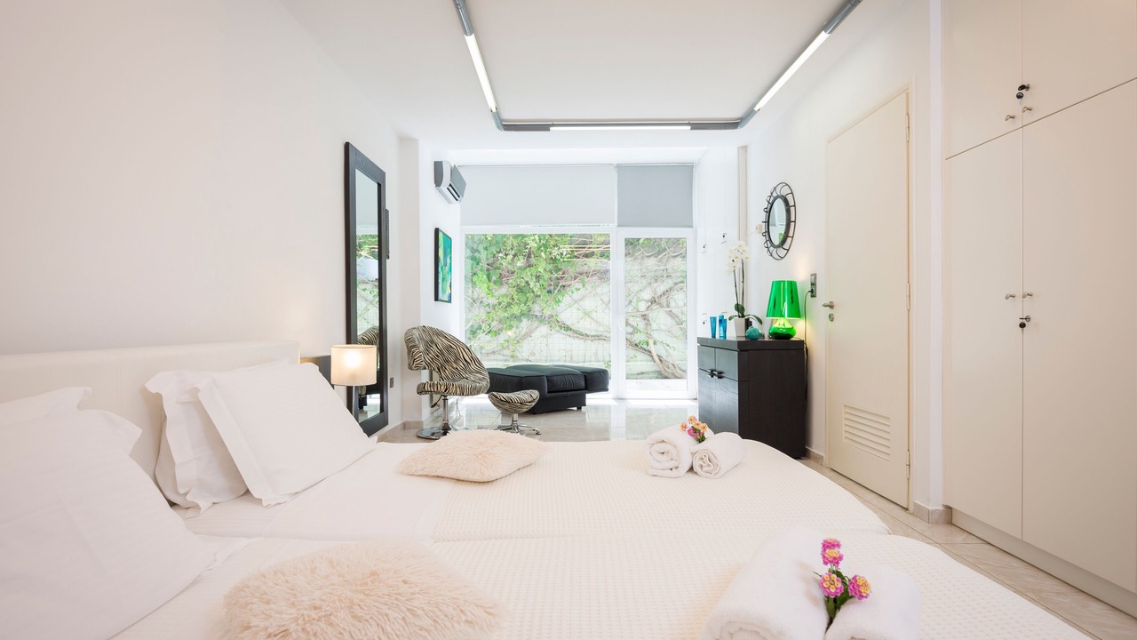Photo of Bedroom in Kato Galatas
