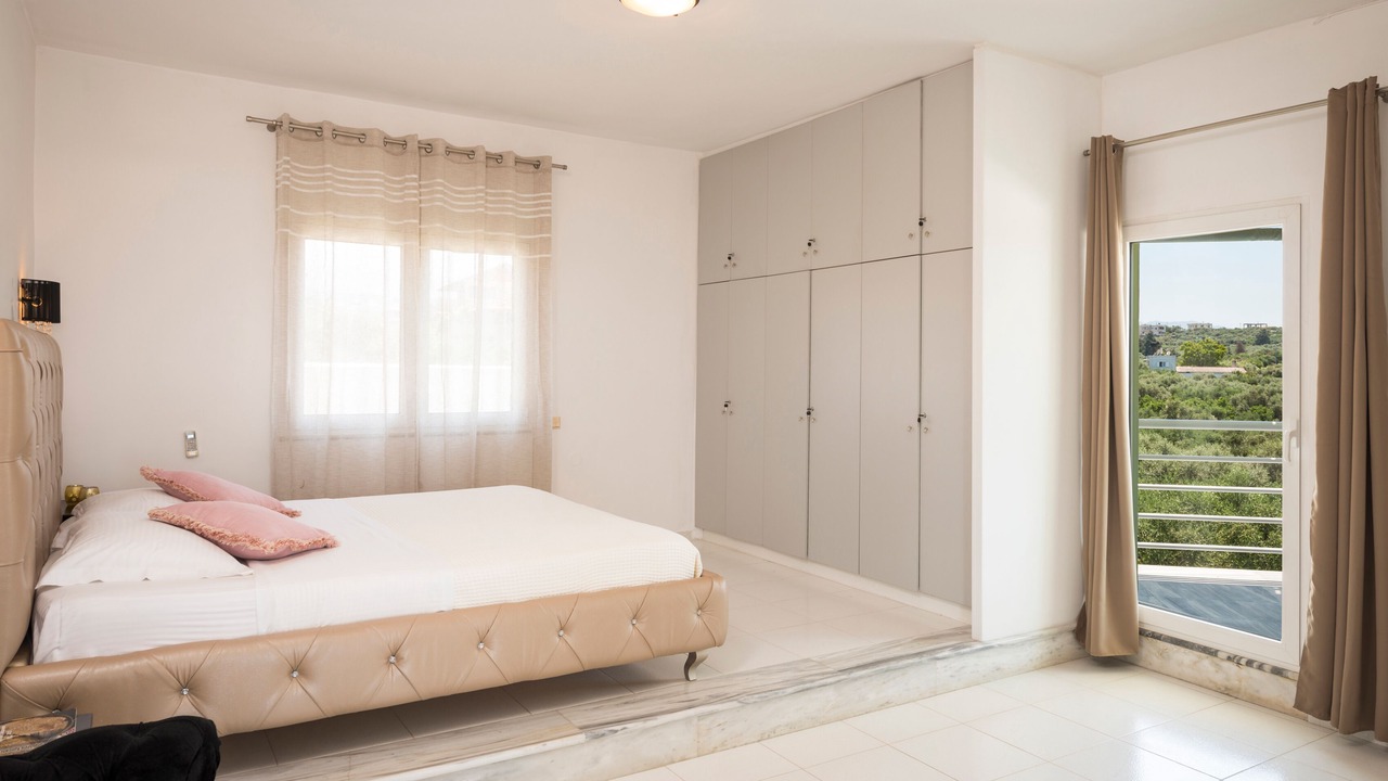 Photo of Bedroom in Kato Galatas