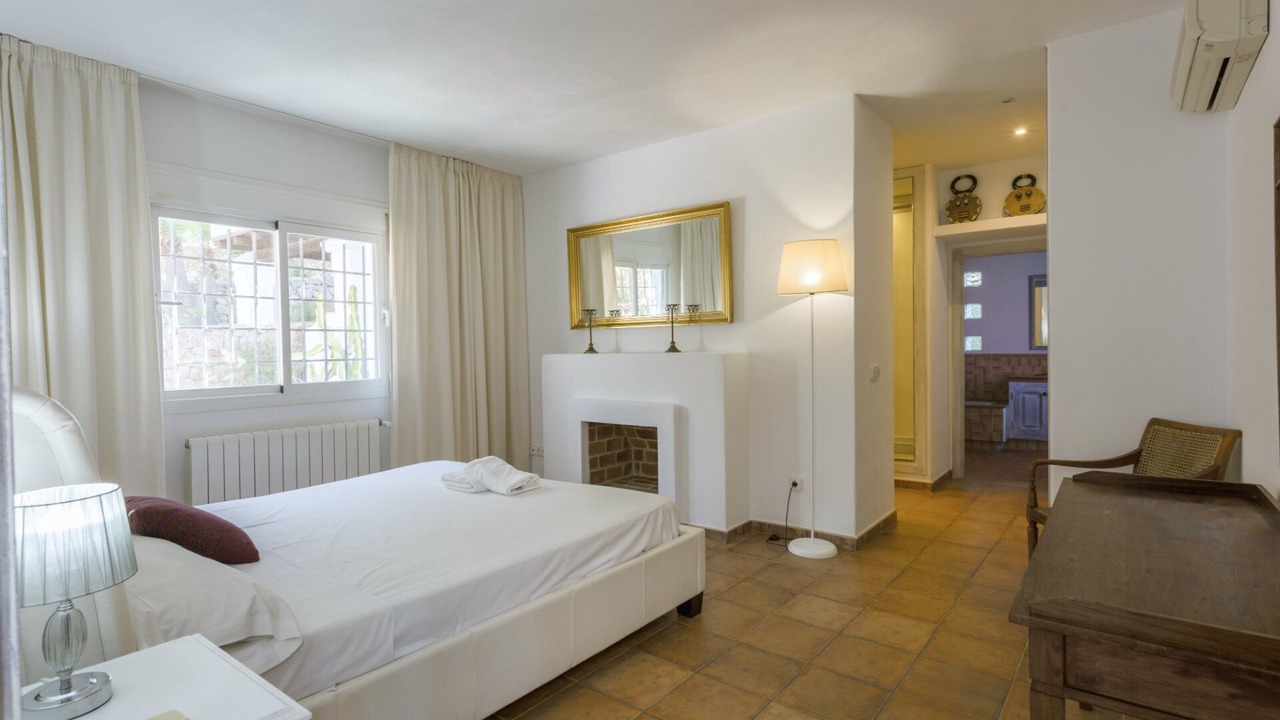 Photo of Bedroom in Puig d'en Valls
