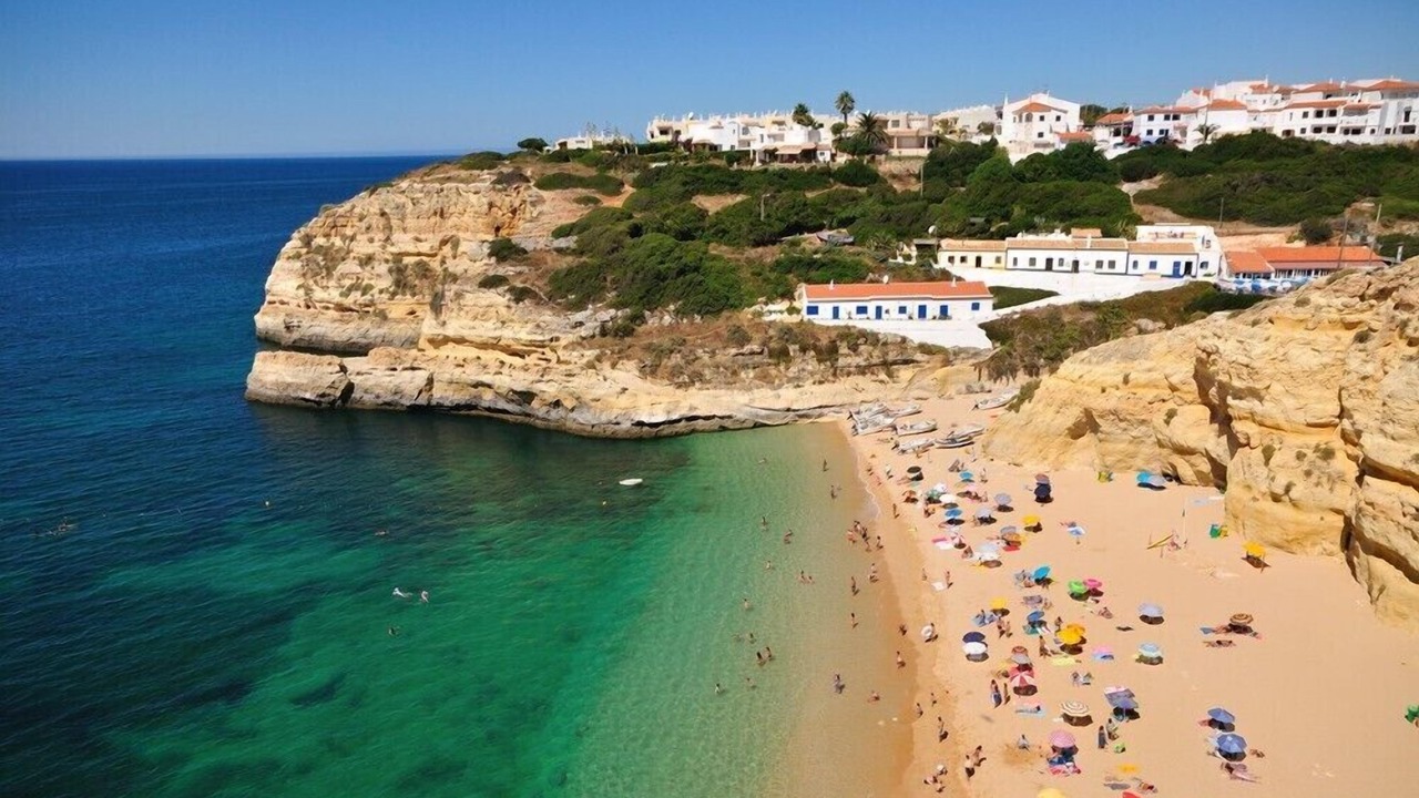 Photo of Others in Lagoa e Carvoeiro