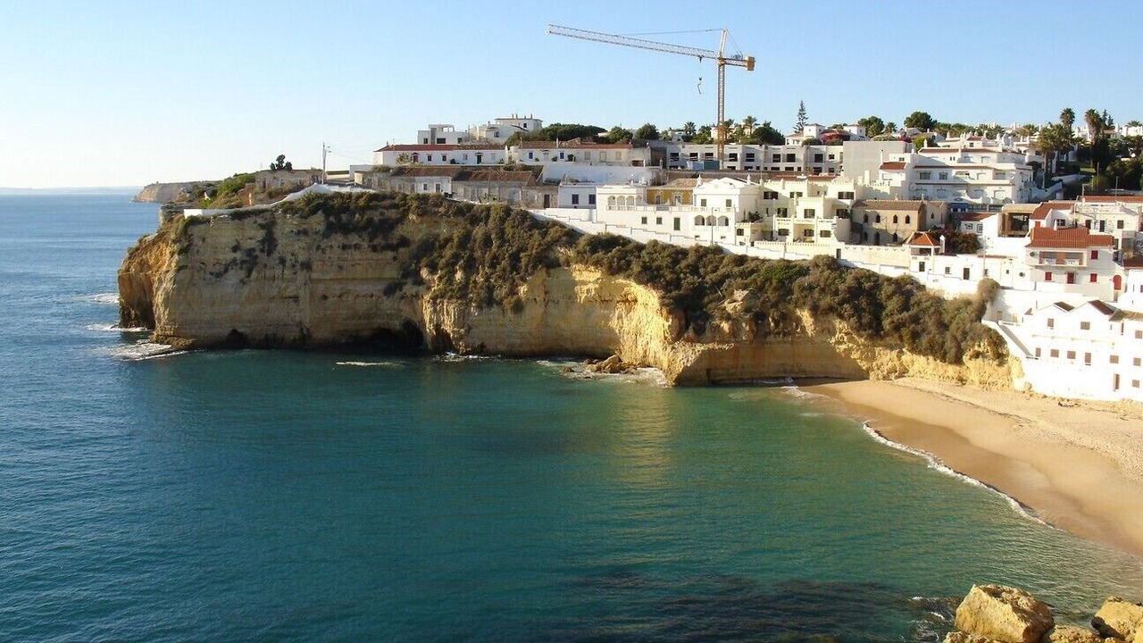 Photo of Others in Lagoa e Carvoeiro