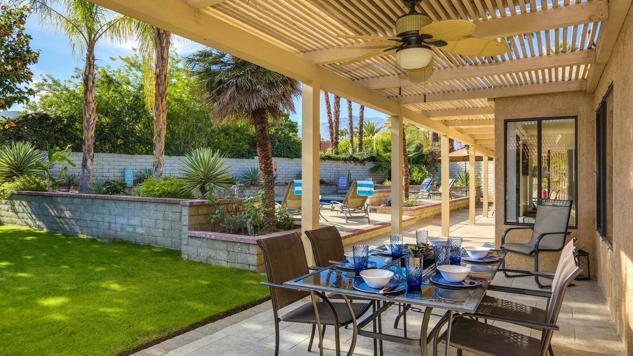 Photo of Outdoor in Araby